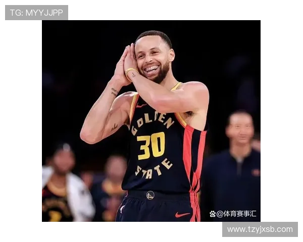 库里无球跑动拉开空间，三分效率领跑后卫